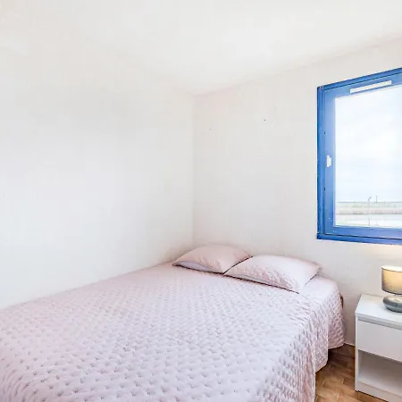 Appartamento Les Terrasses De La Plage-4 By Interhome